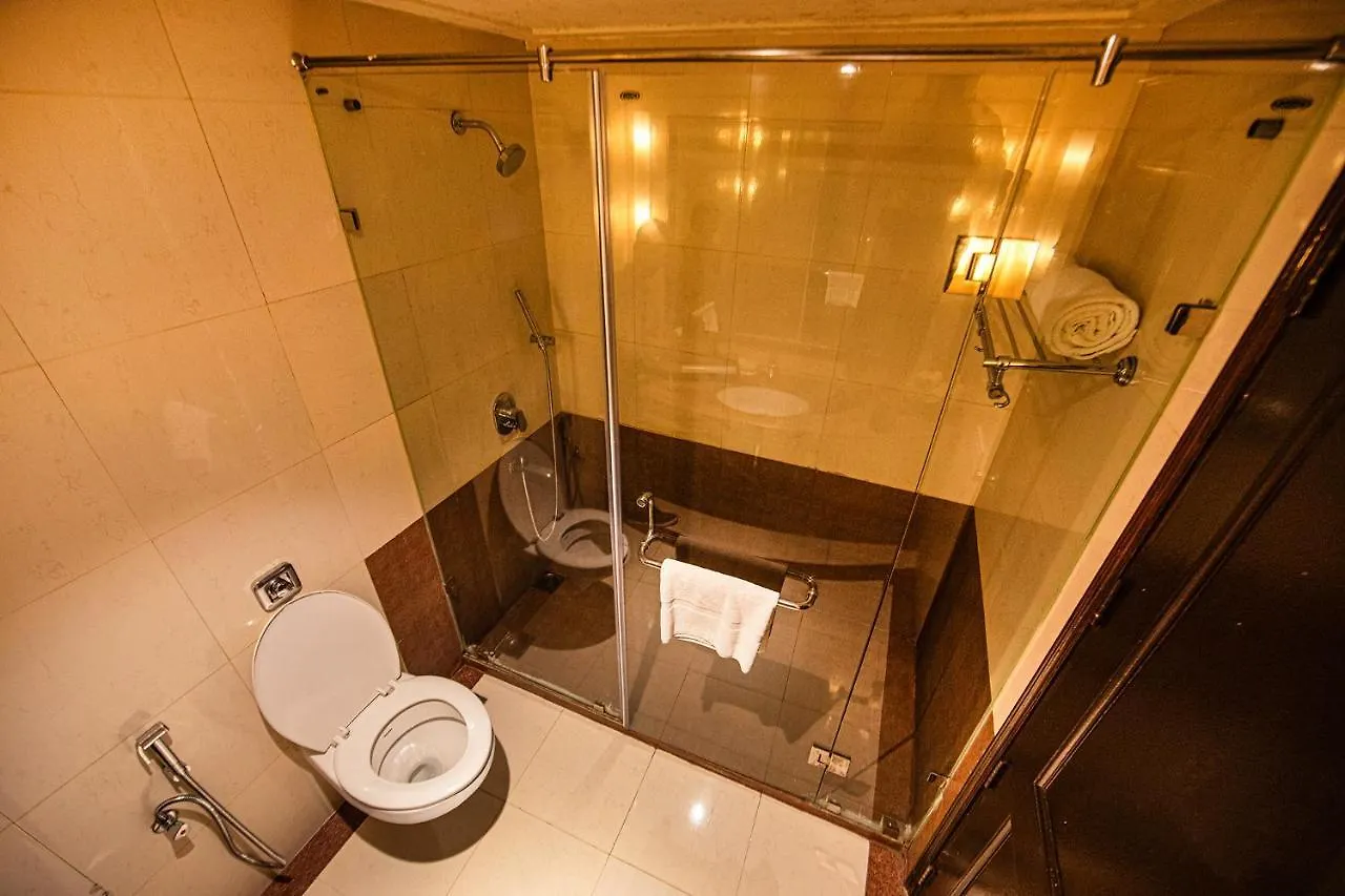 Fabhotel Prime Luxera Gurgaon Hotel