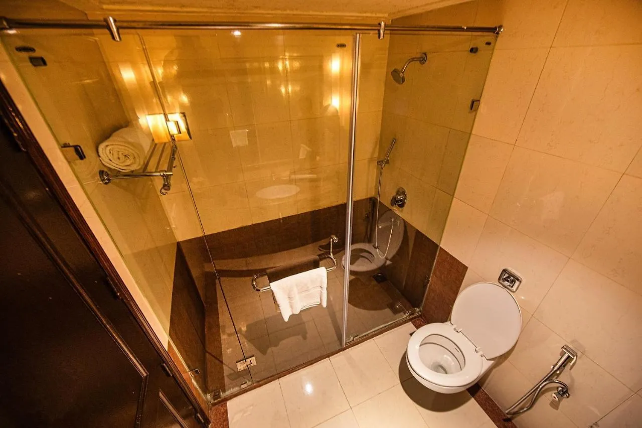 Hotel Fabhotel Prime Luxera Gurgaon
