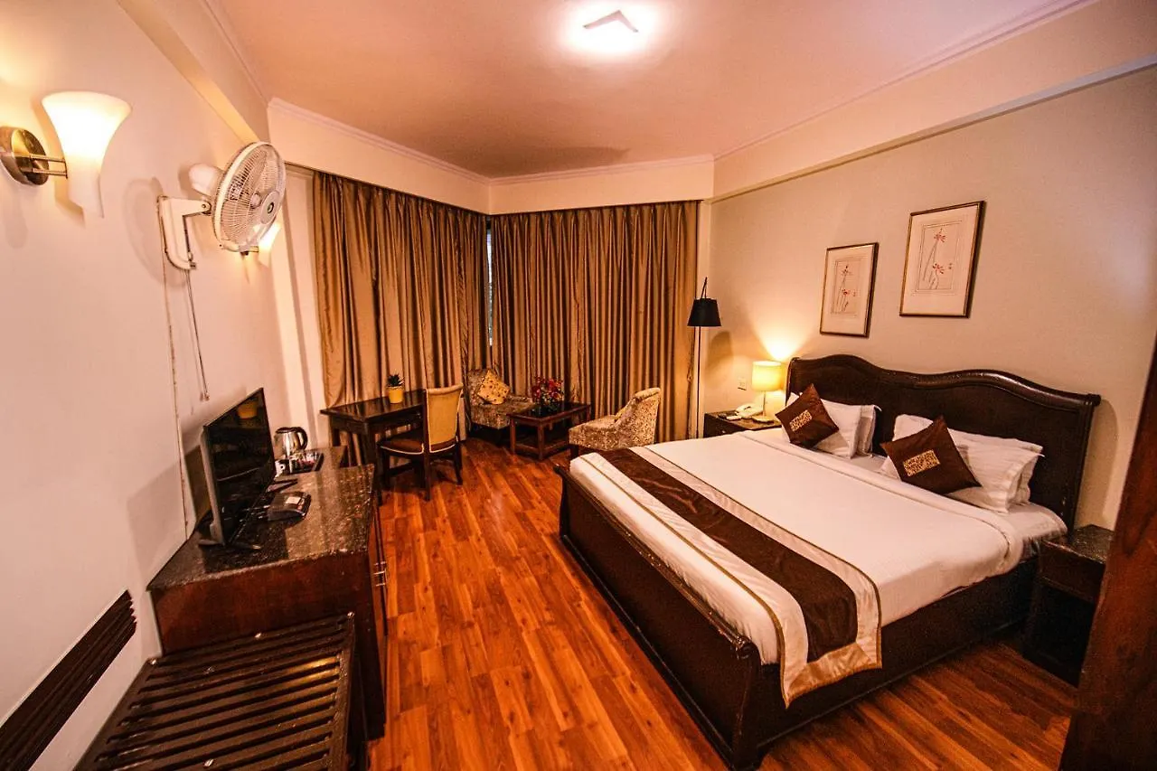 Fabhotel Prime Luxera Gurgaon